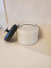 Load image into Gallery viewer, Coconut & Clover